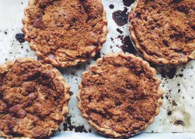 Apple Crumb Pie